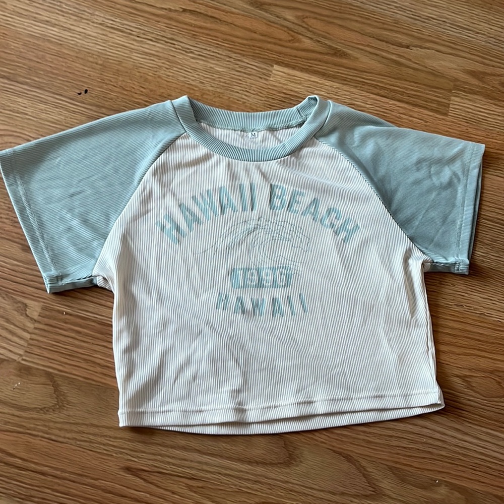 Crop top
